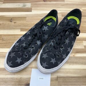 Converse Chuck Taylor All Star black and grey/gunmetal star print low top 12 EUC